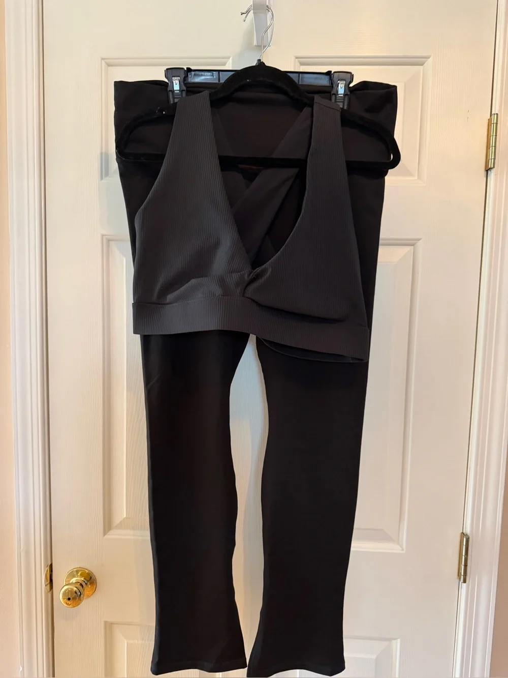 Fabletics2-Piece Ribbed Twist Bra & Split Hem Flare Legging Set - Black Size XXL